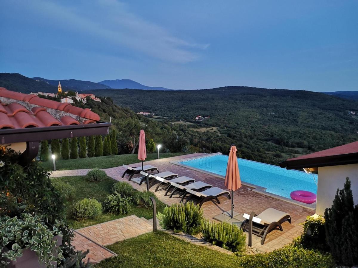 Home Andrea With Infinity Salty Pool Roč Exterior foto