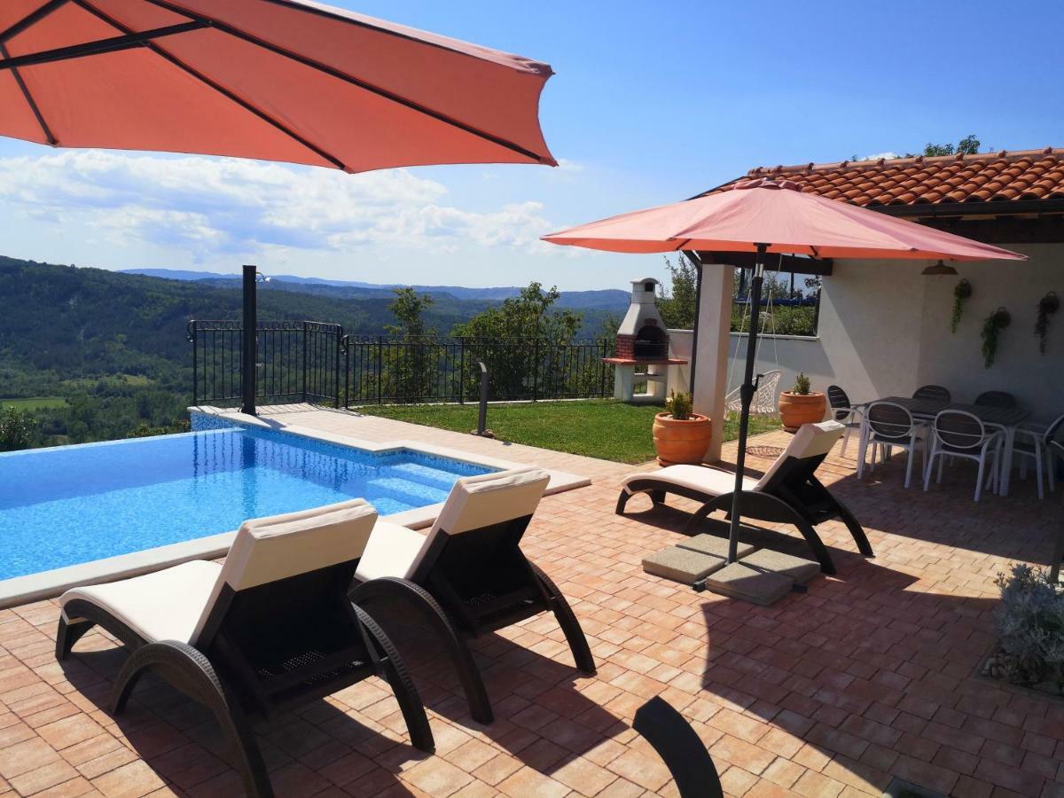 Home Andrea With Infinity Salty Pool Roč Exterior foto