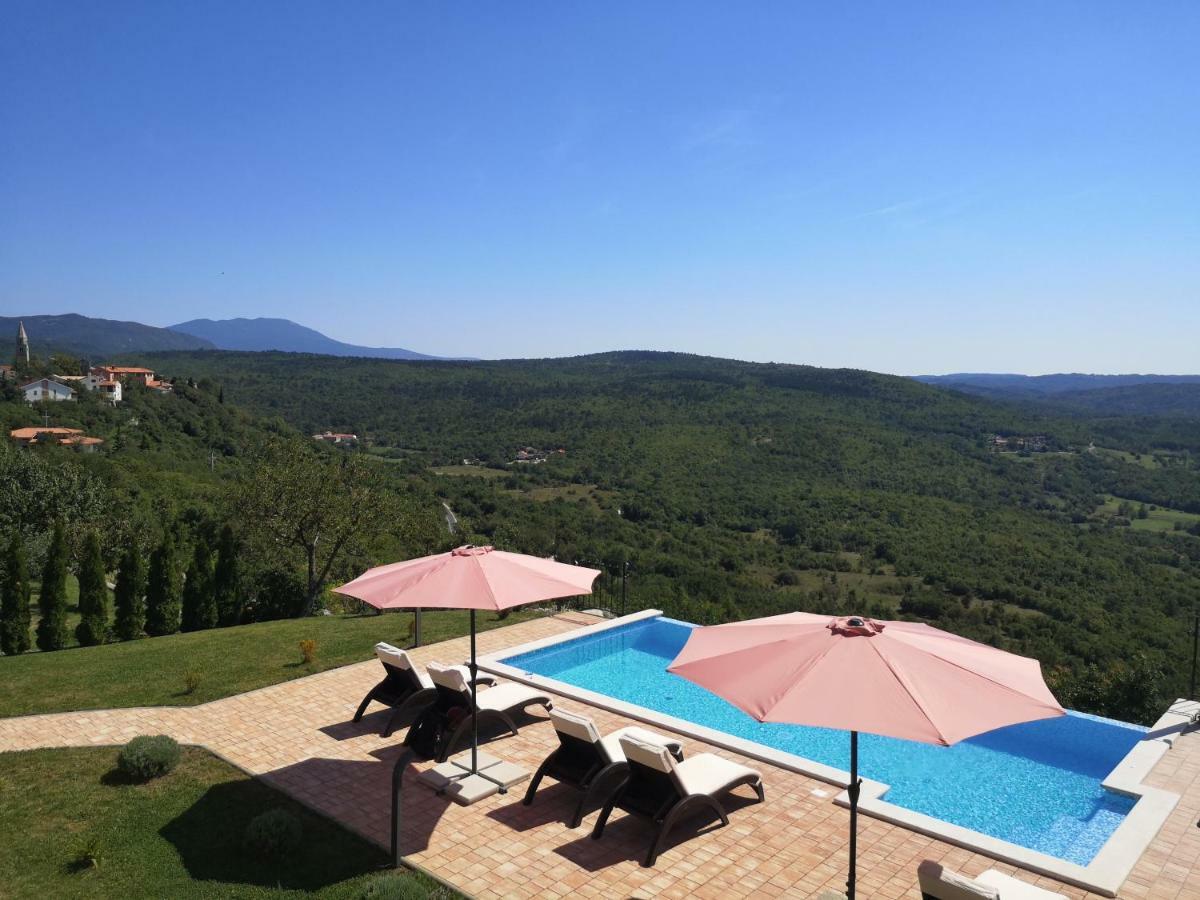 Home Andrea With Infinity Salty Pool Roč Exterior foto